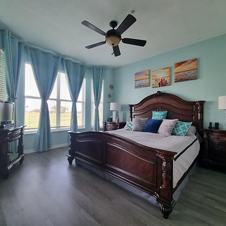 Stunning 2-Bedroom Plus Den Condo In Greenlinks Resort North North Naples Extérieur photo
