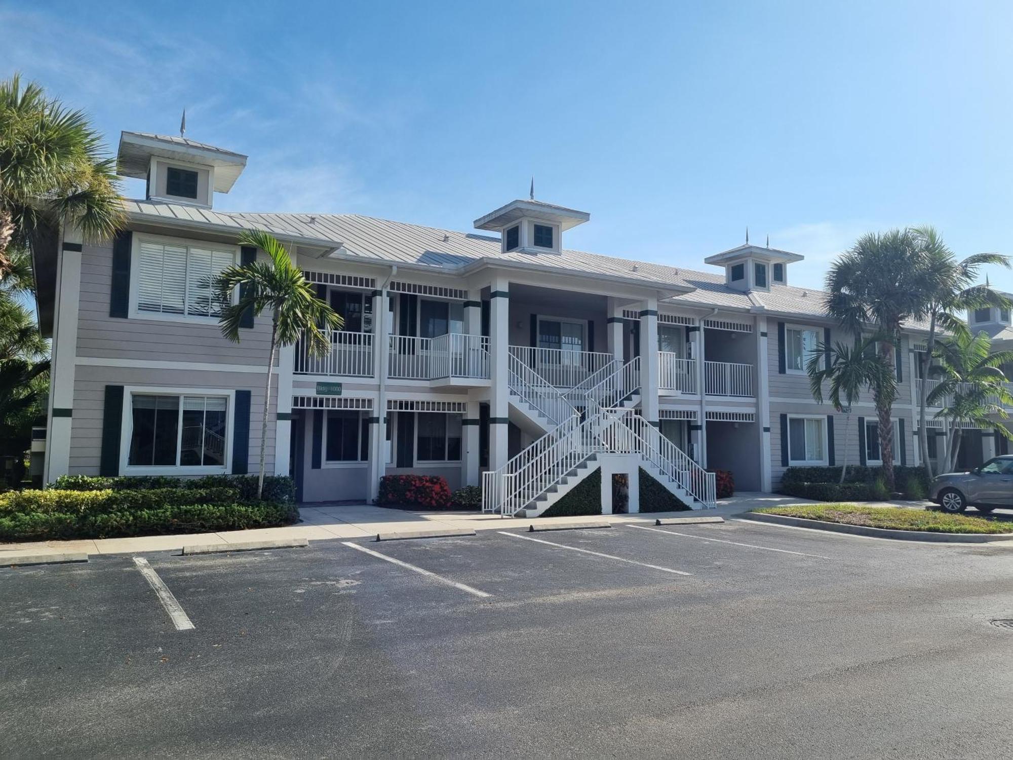 Stunning 2-Bedroom Plus Den Condo In Greenlinks Resort North North Naples Extérieur photo