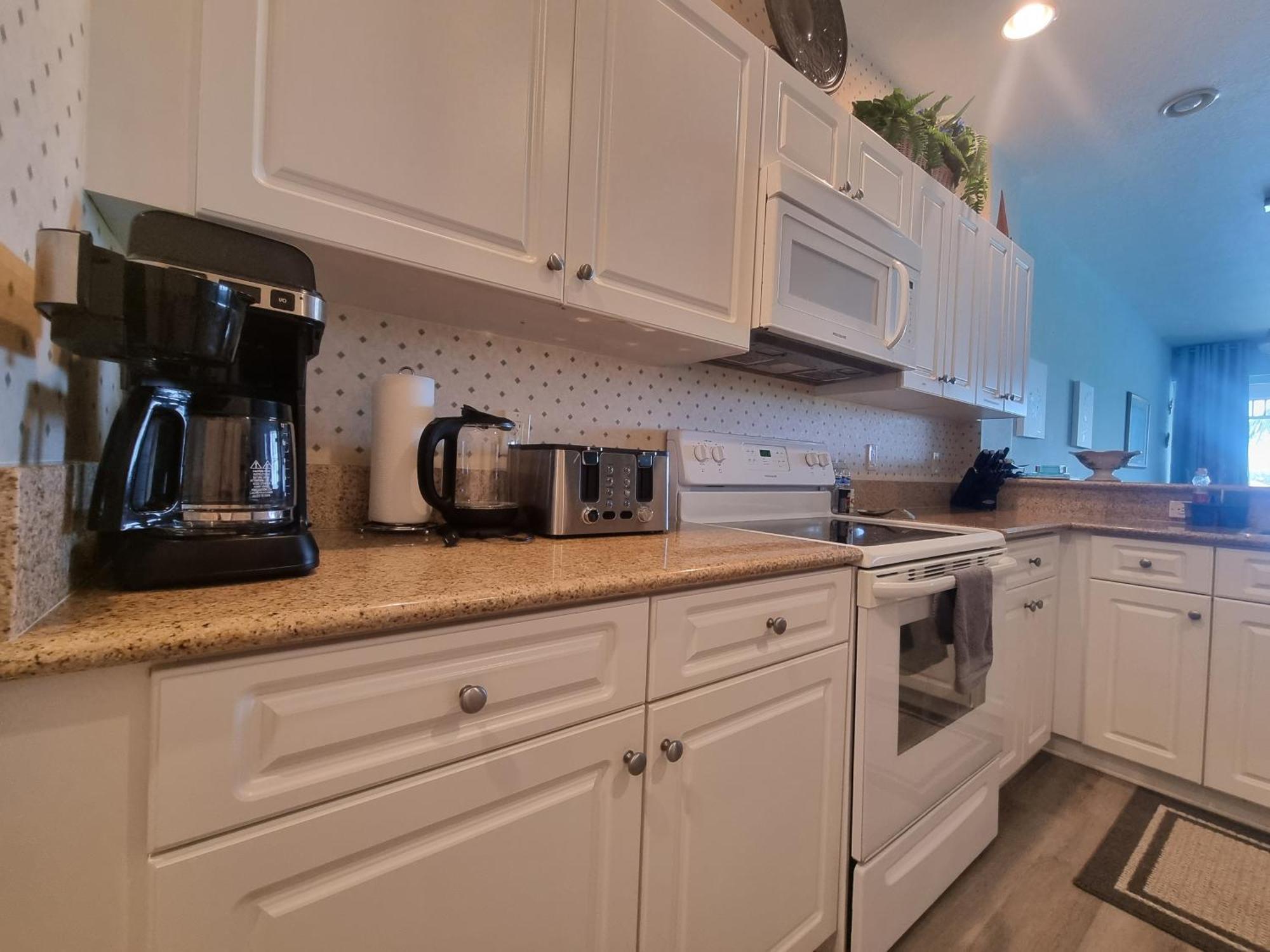 Stunning 2-Bedroom Plus Den Condo In Greenlinks Resort North North Naples Extérieur photo